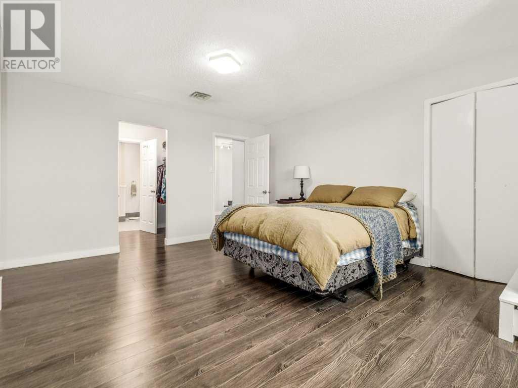 1p, 515 6 Street S Property Photo 19