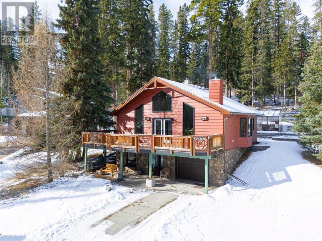 102 100 Grassi Place Property Photo
