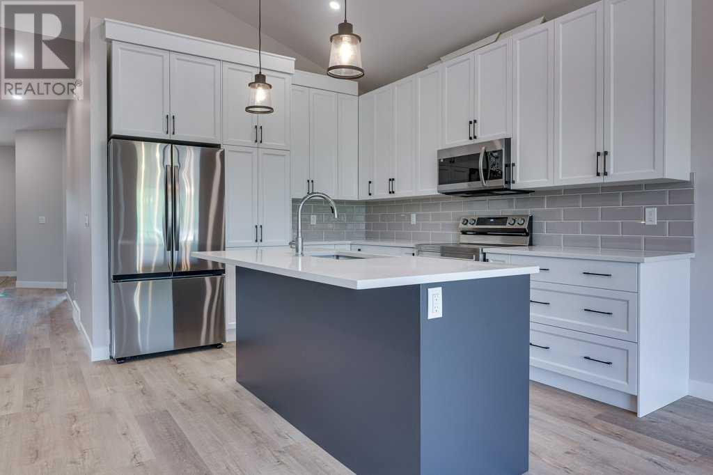 117 Gray Close Property Photo 2