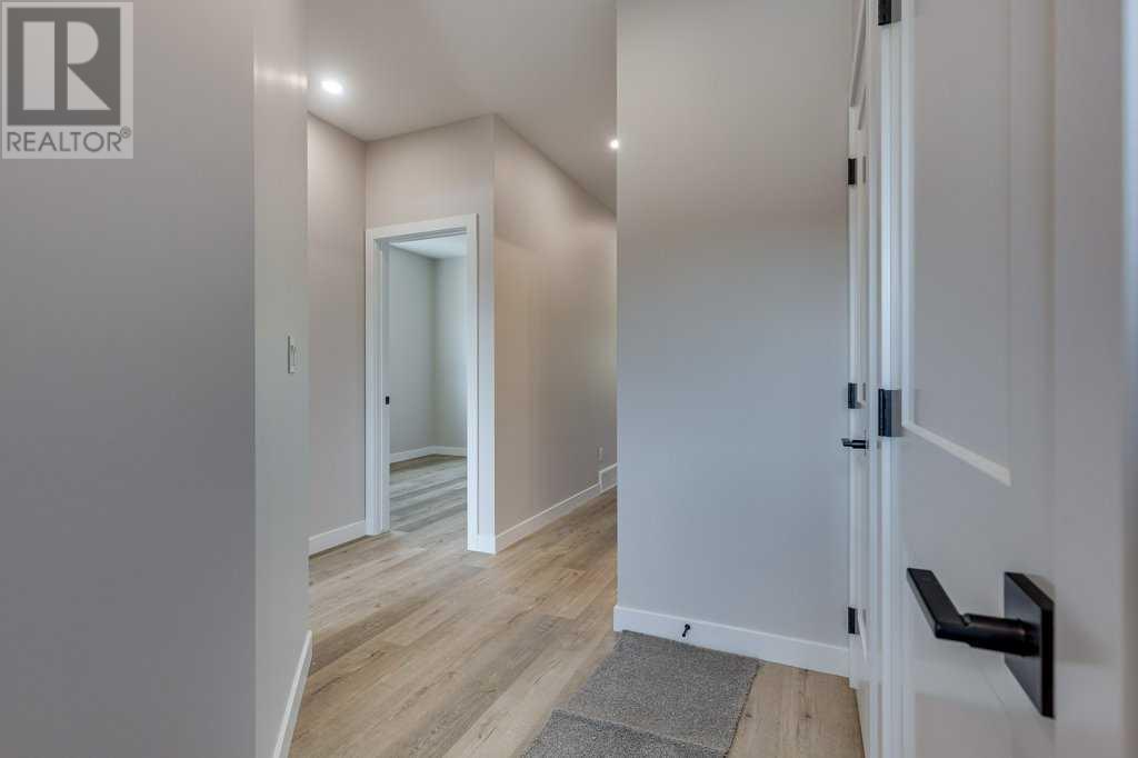 117 Gray Close Property Photo 12
