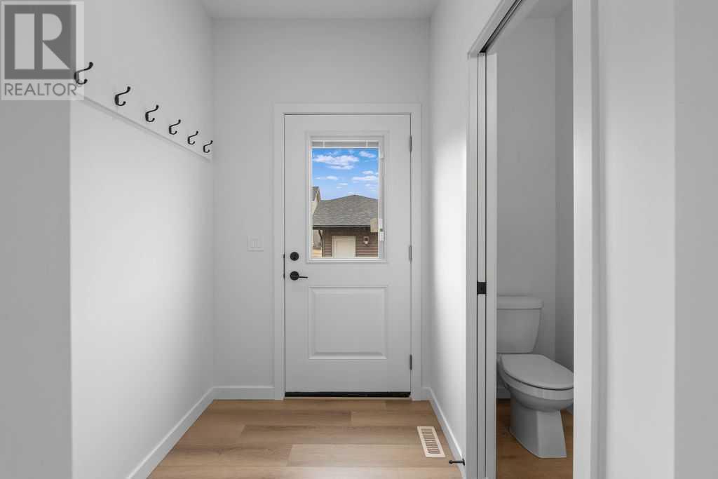 1029 Reynolds Crescent Sw Property Photo 11