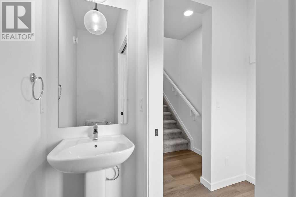 1029 Reynolds Crescent Sw Property Photo 12