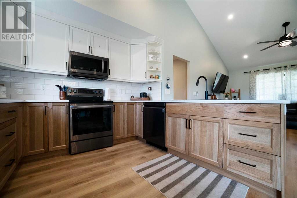 4116 50 Street Property Photo 14
