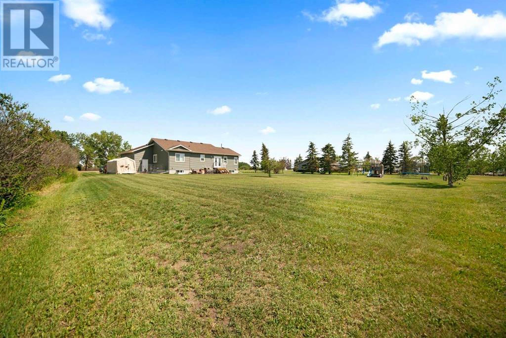 4116 50 Street Property Photo 31