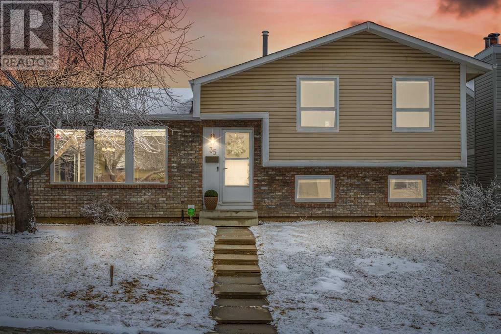 35 Beddington Rise Ne Property Photo