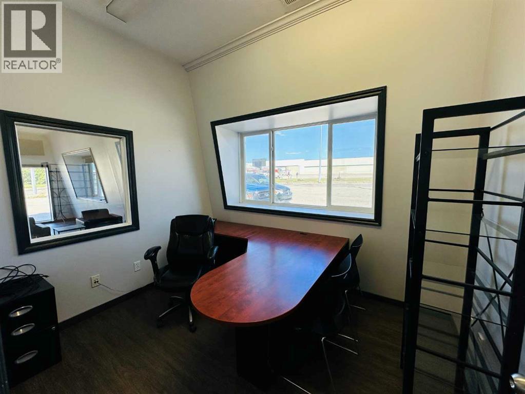 9901 113 Avenue Property Photo 9