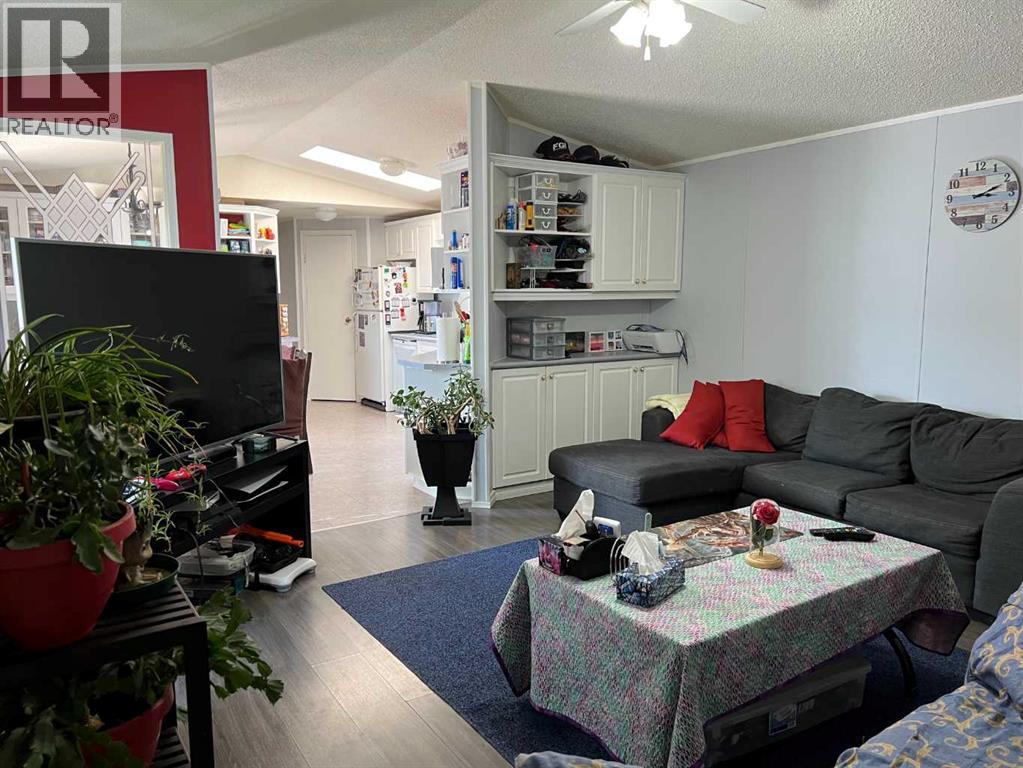 903 5 Avenue Property Photo 10