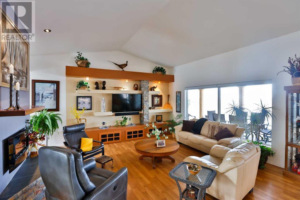 225 Alta Vista Boulevard Property Photo 12