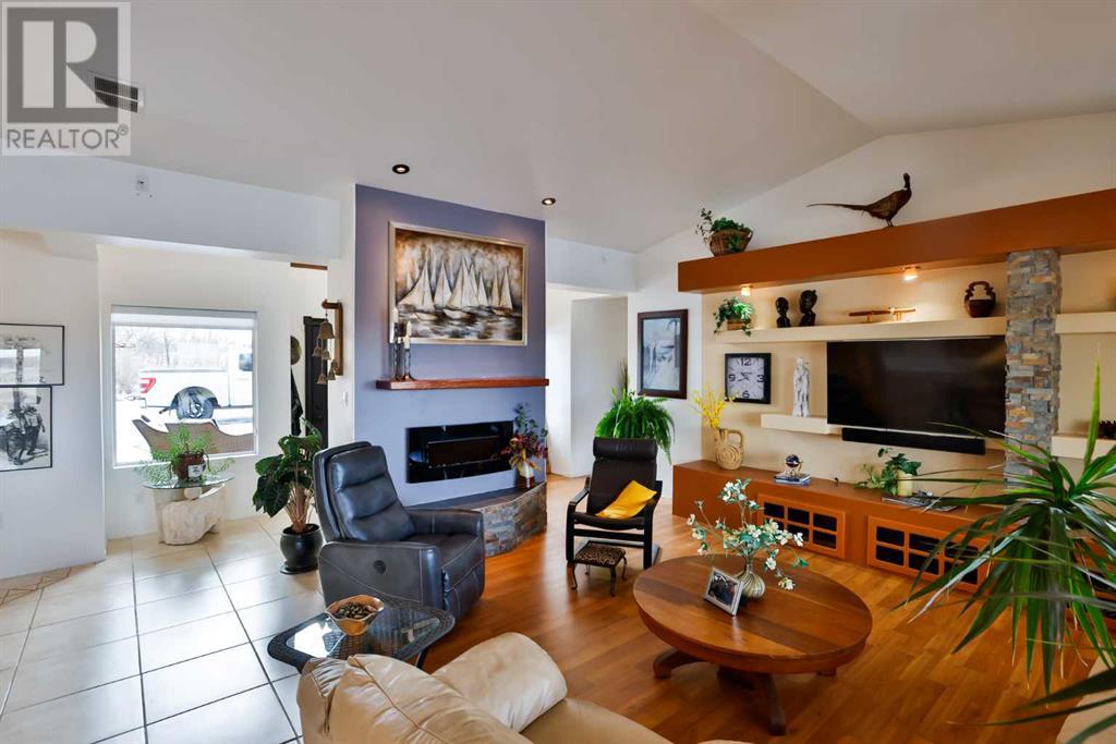 225 Alta Vista Boulevard Property Photo 13