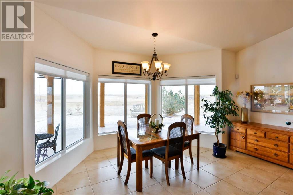 225 Alta Vista Boulevard Property Photo 19