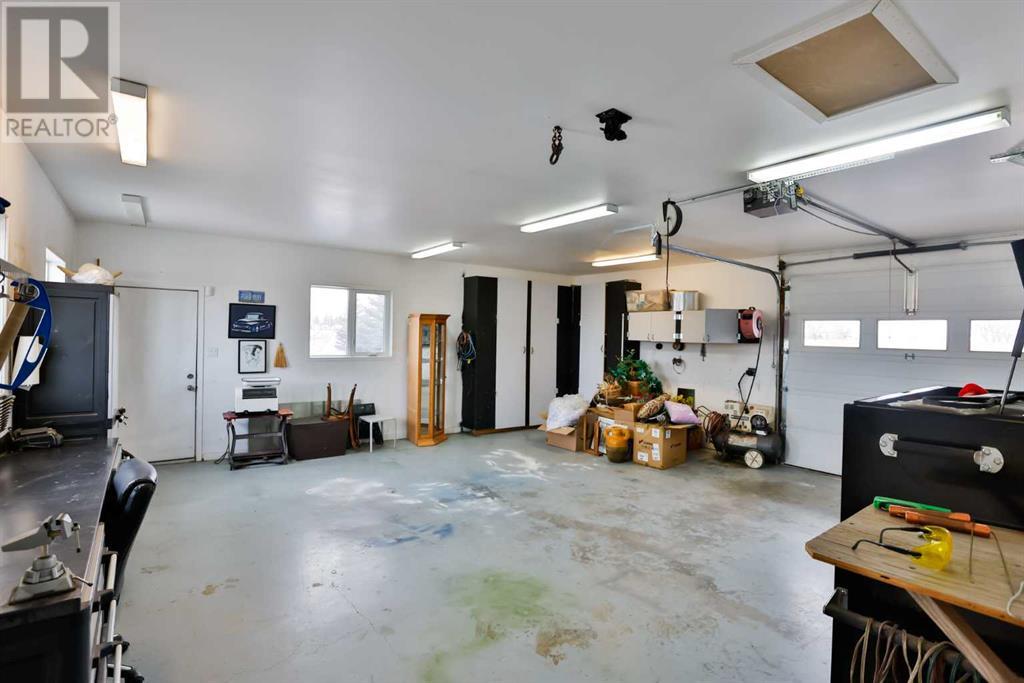 225 Alta Vista Boulevard Property Photo 32