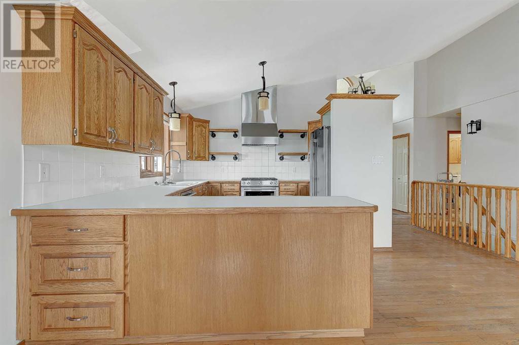9020 Crystal Lake Property Photo 6