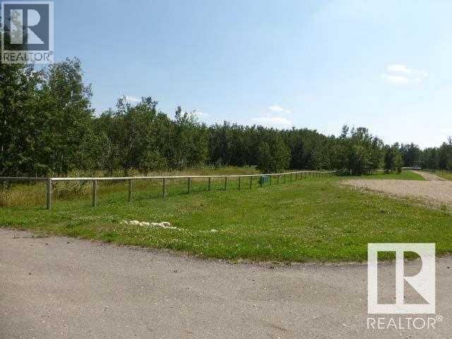 #40 26555 Twp 481 Property Photo 2