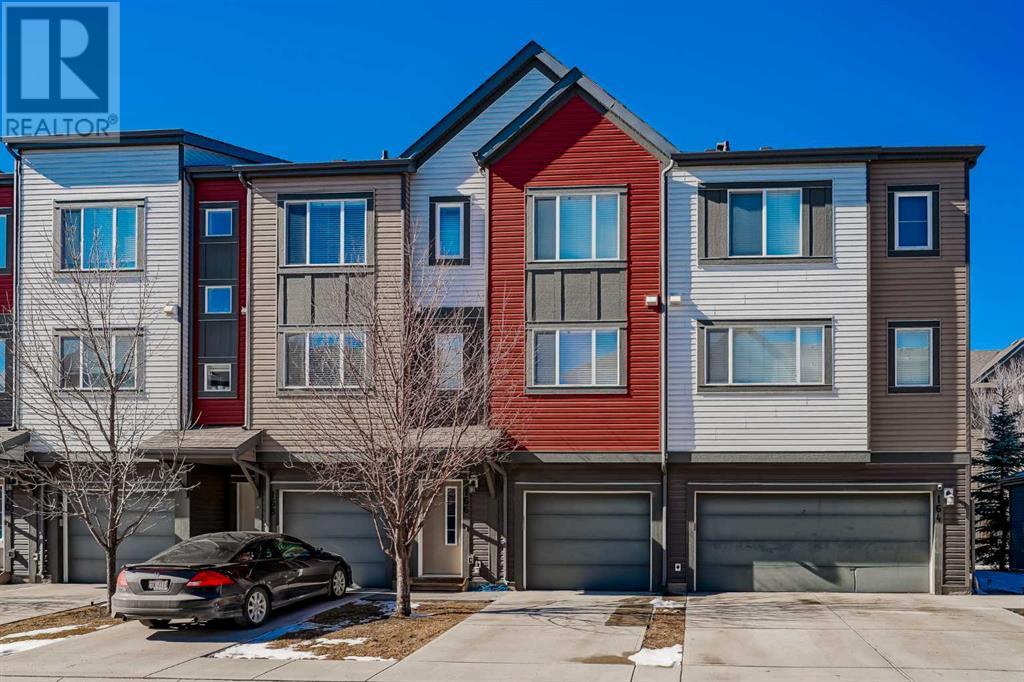 166 Copperpond Villas Se Property Photo