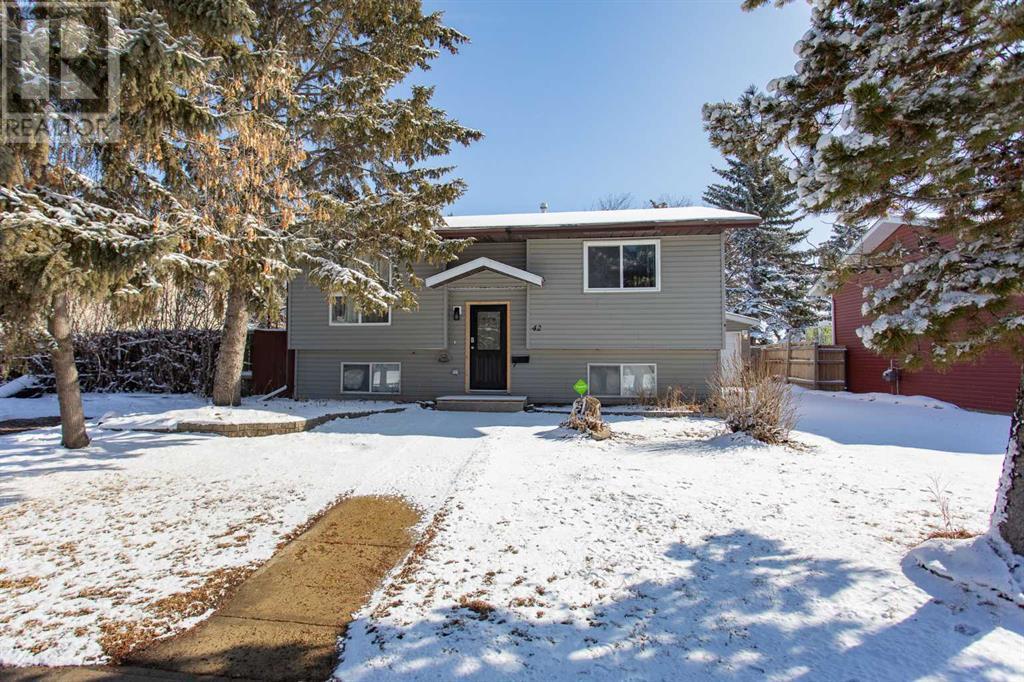 Heritage Park Real Estate Listings Main Image