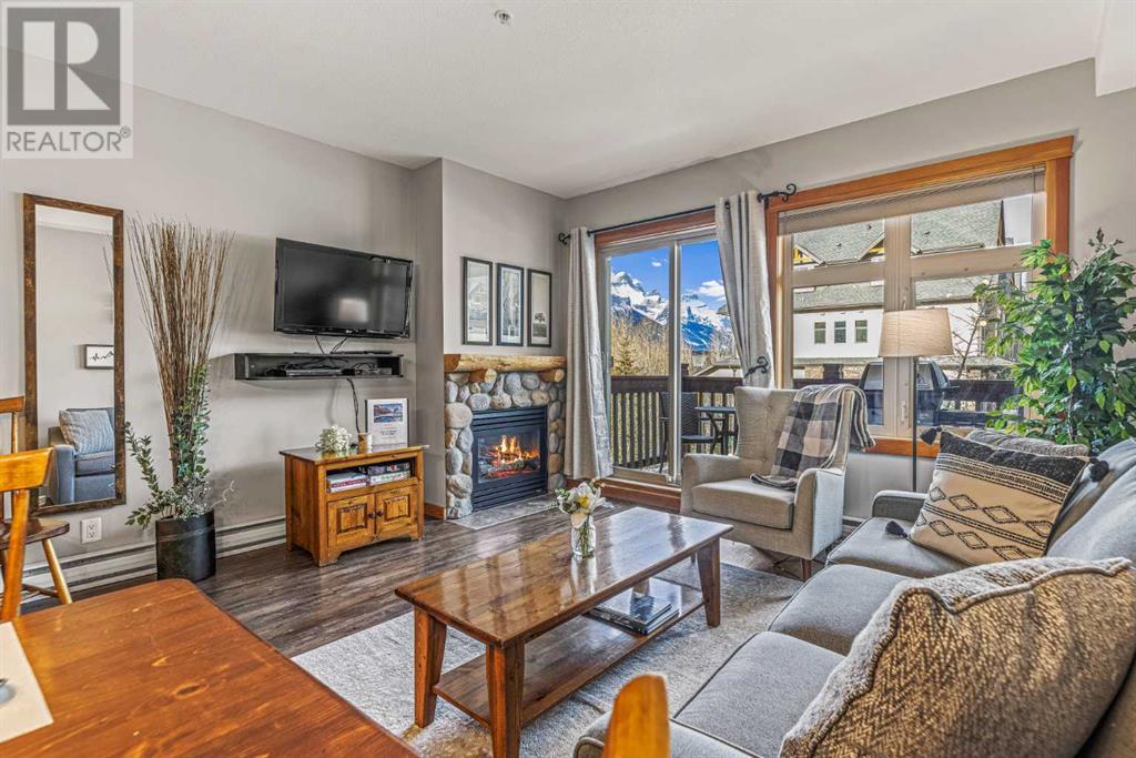 201, 107 Montane Road Property Photo