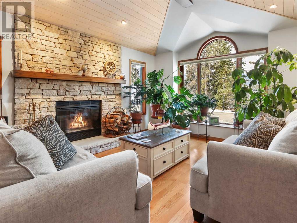 160 Benchlands Terrace Property Photo