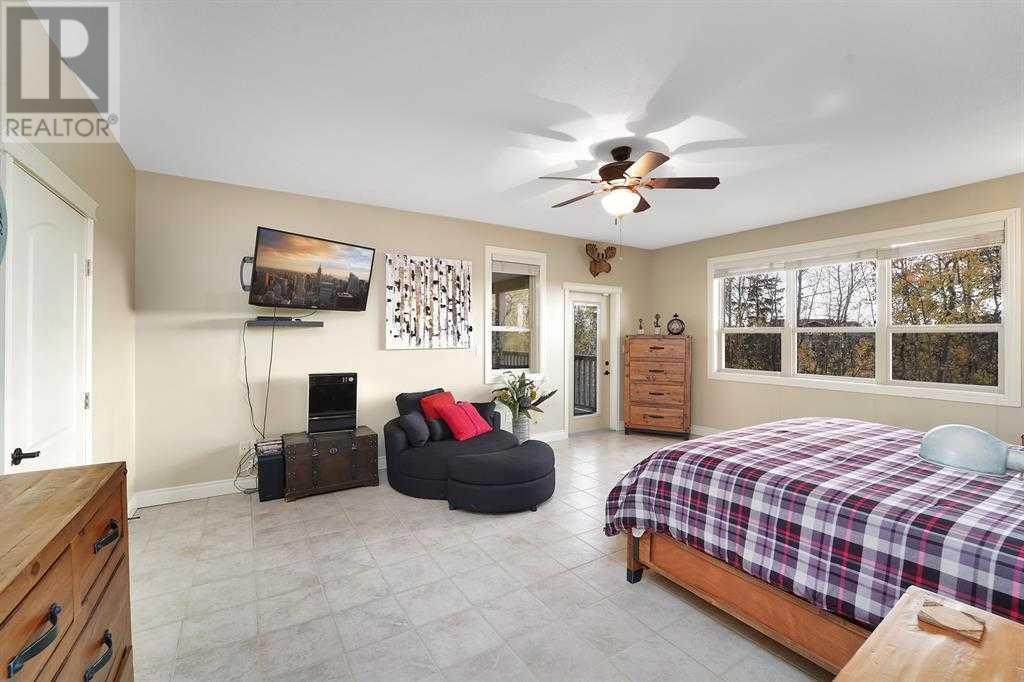 232 Canal Street Property Photo 16