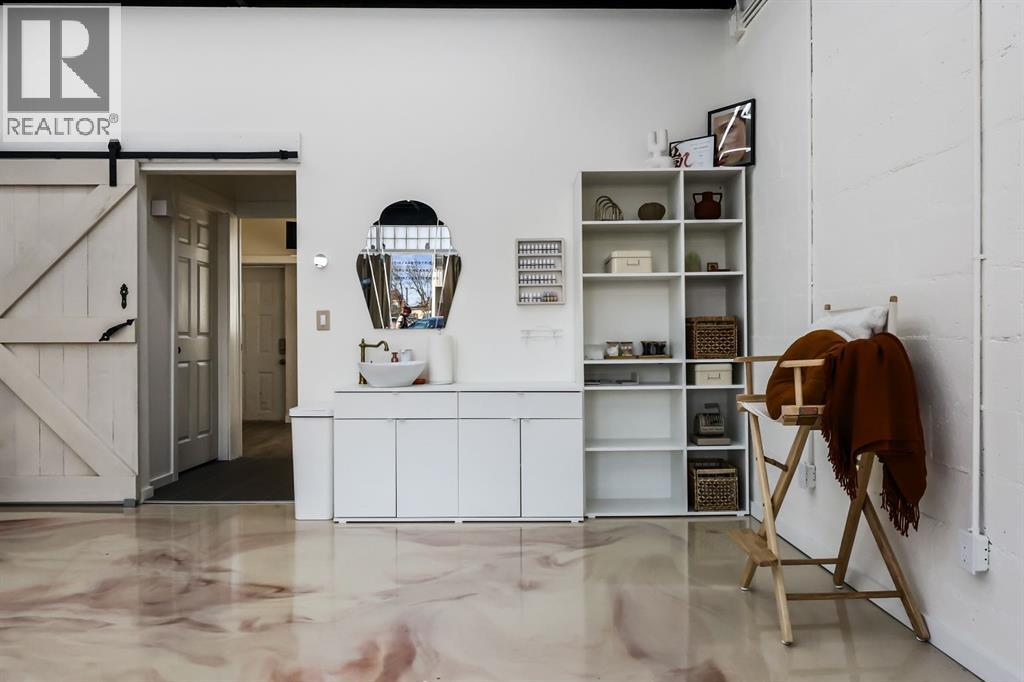 2025 19 Avenue Property Photo 17