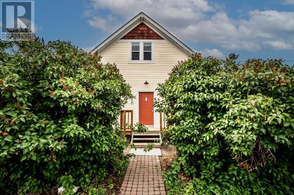 103 Niblock Street