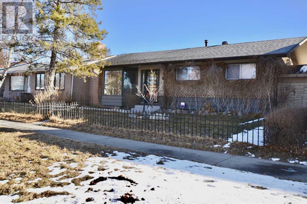 564 Acadia Drive Se Property Photo