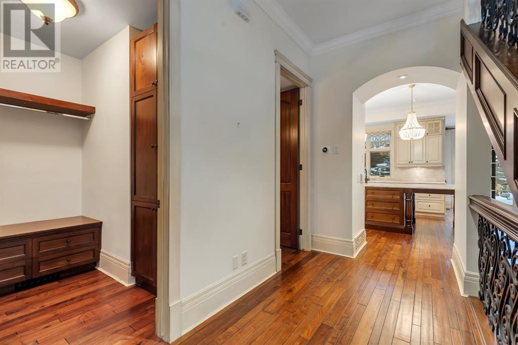 1131 Dorchester Avenue Sw Property Photo 14