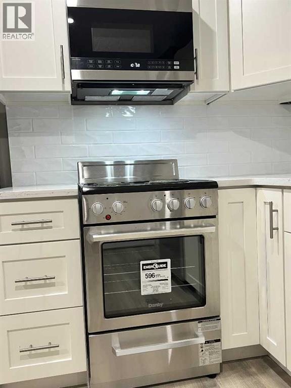 11, 7895 49 Avenue Property Photo 24