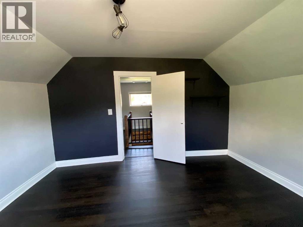 13009 18 Avenue Property Photo 10