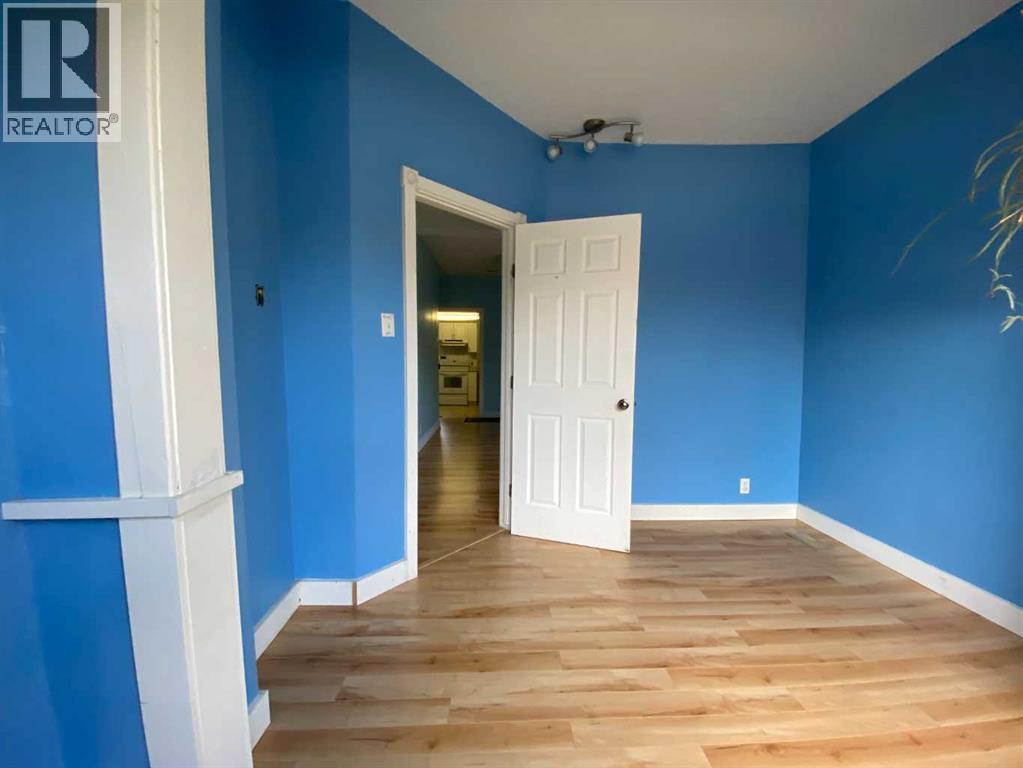 13009 18 Avenue Property Photo 12