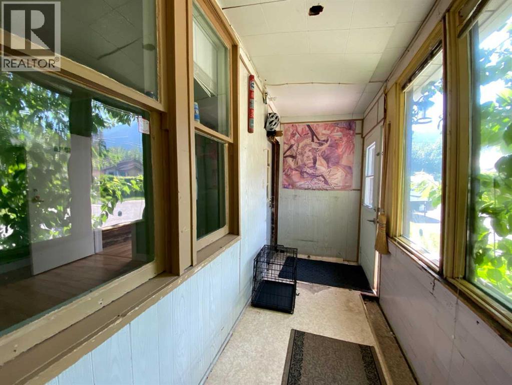 13009 18 Avenue Property Photo 18
