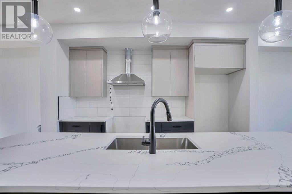 2007 17 Street Nw Property Photo 9