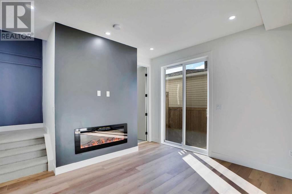 2007 17 Street Nw Property Photo 13