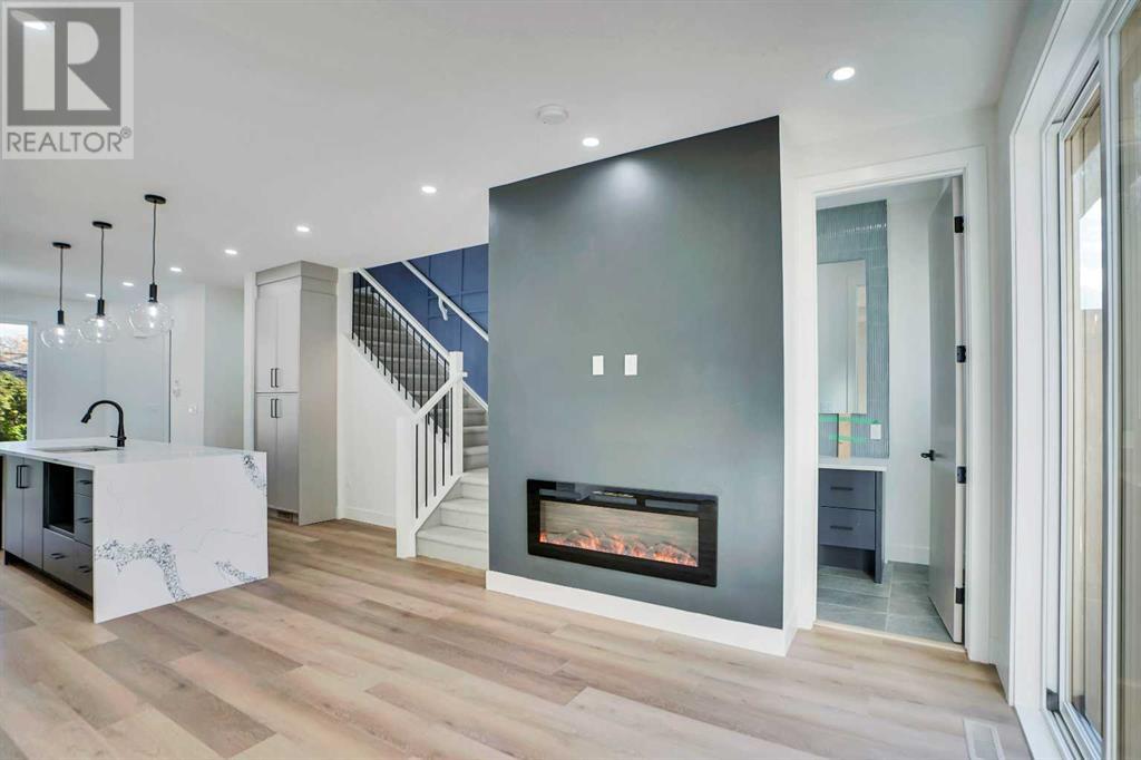 2007 17 Street Nw Property Photo 14