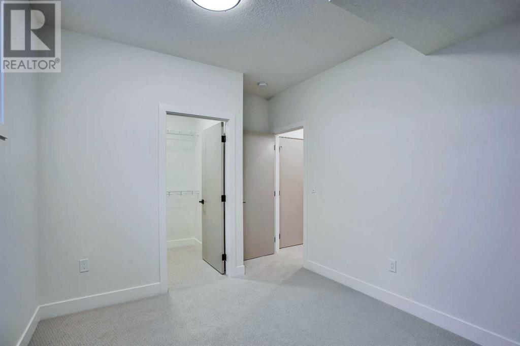 2007 17 Street Nw Property Photo 22