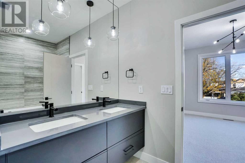 2007 17 Street Nw Property Photo 30