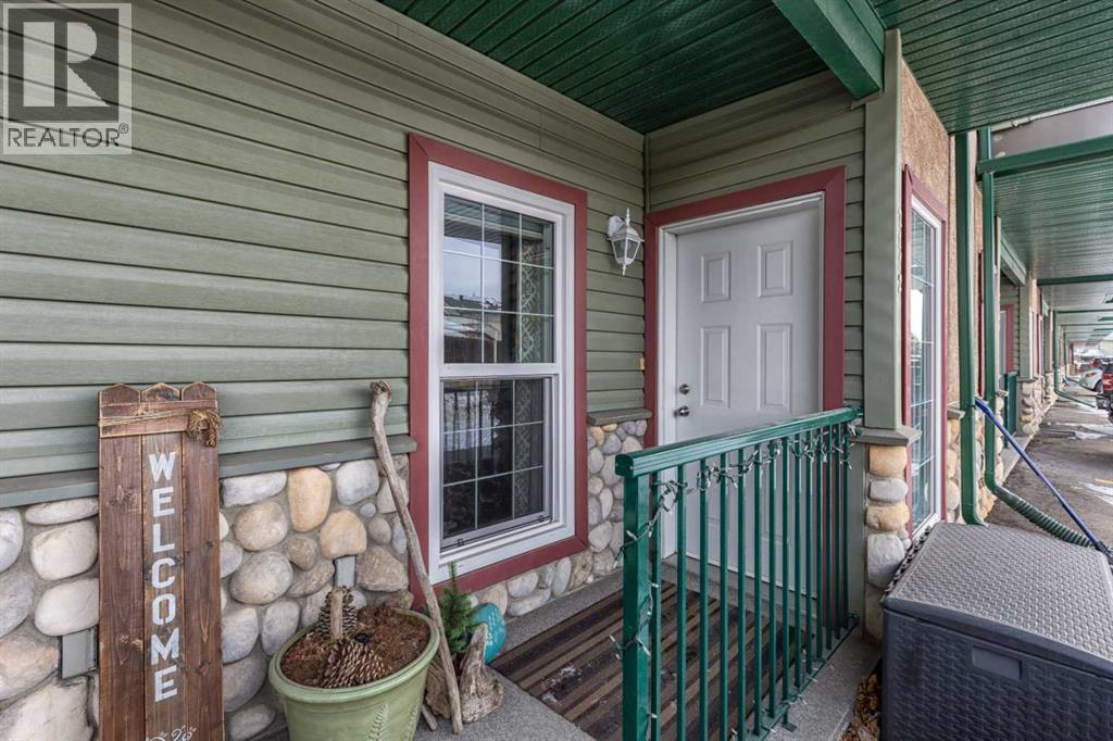 7112, 200 Lougheed Drive Property Photo 2