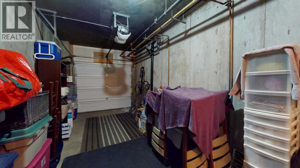 7112, 200 Lougheed Drive Property Photo 21