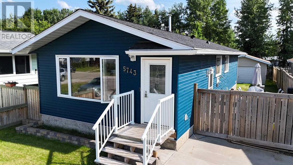 5743 9 Avenue Property Photo 1