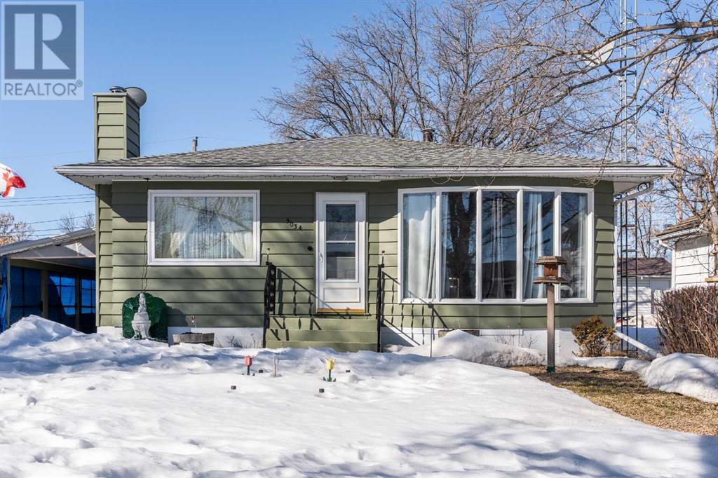 5034 47 Street Property Photo 1