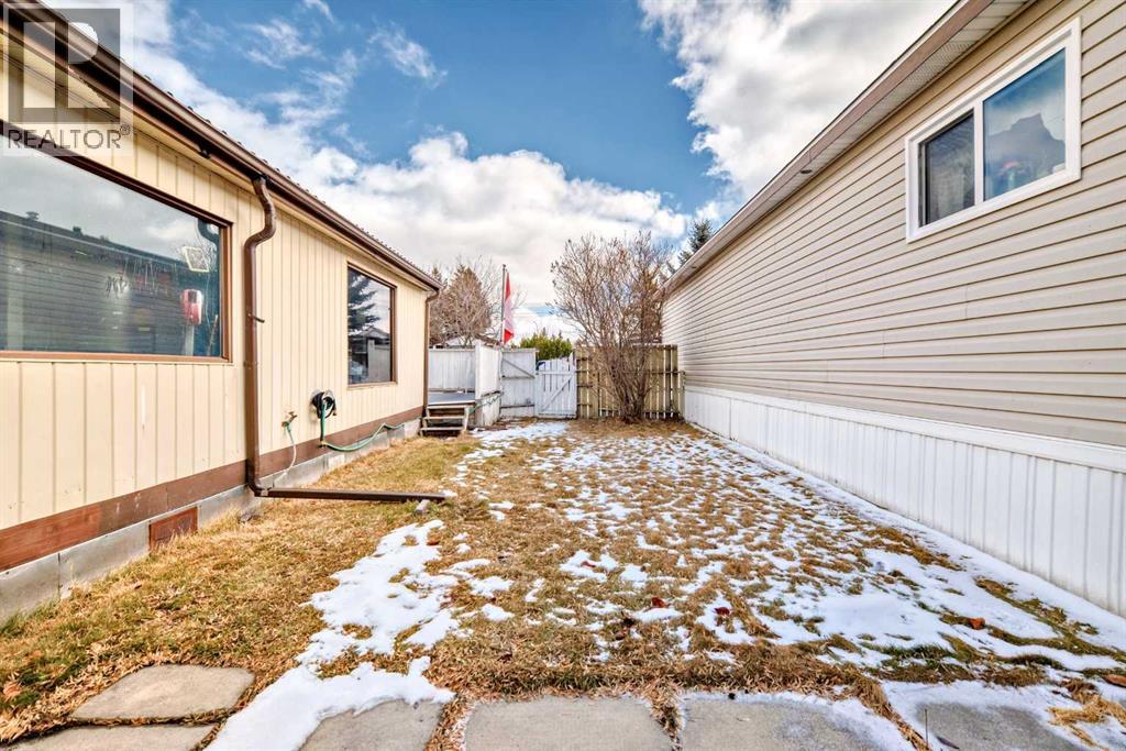 144, 6724 17 Avenue Se Property Photo 41