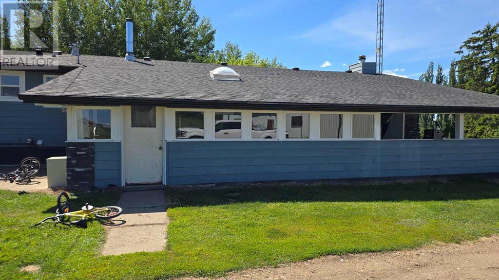 858 Hwy Property Photo 3