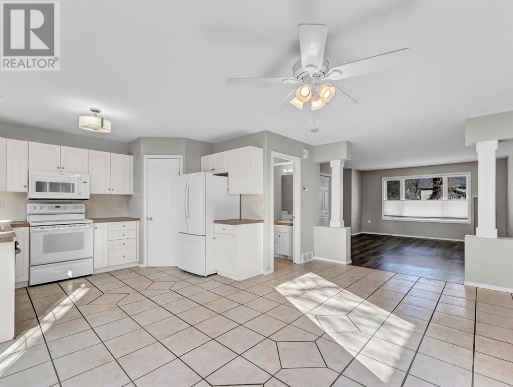 327/329 3 Street Nw Property Photo 13