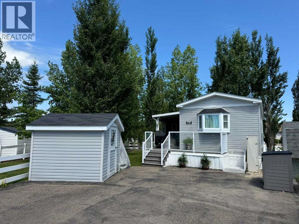 3065, 35468 Range Road 30 Property Photo 1