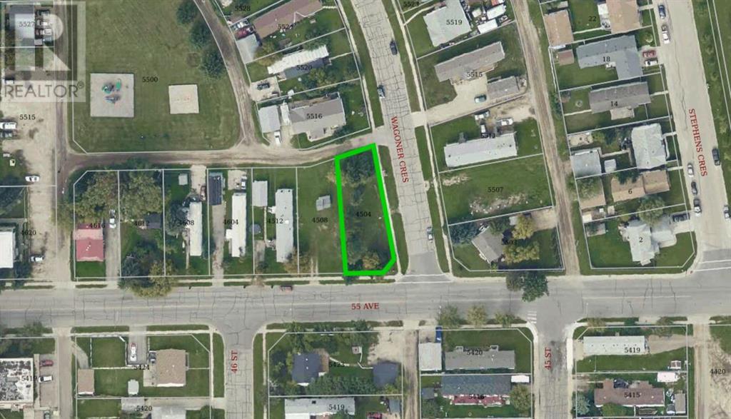 4504 55 Avenue Property Photo 1