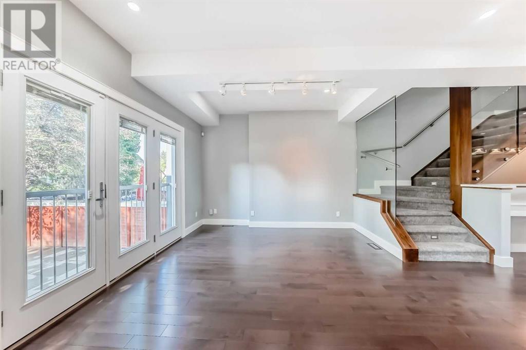 2414 31 Avenue Sw Property Photo 7