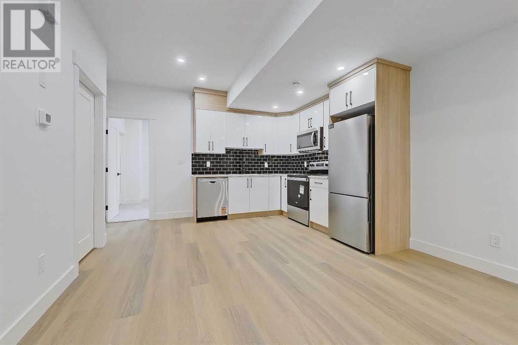 3108 43 Street Sw Property Photo 32