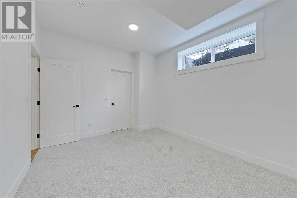3108 43 Street Sw Property Photo 42