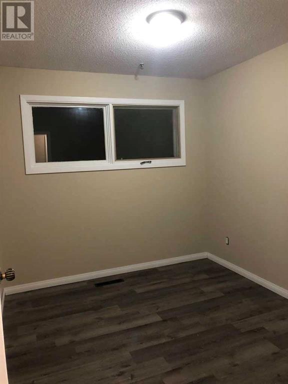 4614 Imperial Avenue Property Photo 6