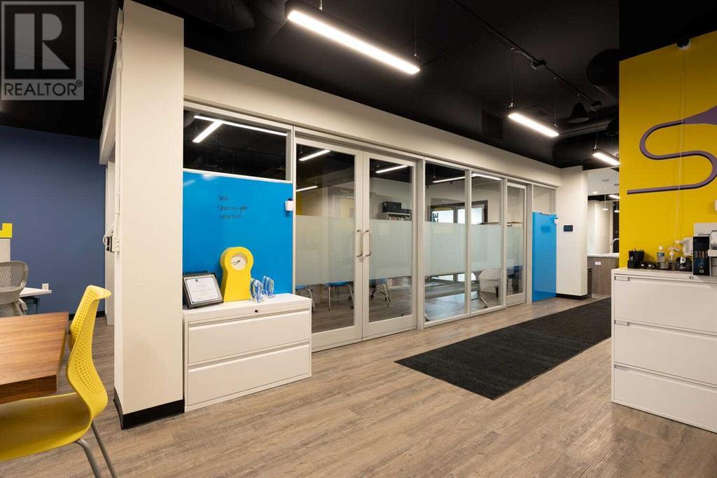 1, 8026 Franklin Avenue Property Photo 6