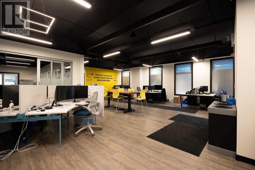 1, 8026 Franklin Avenue Property Photo 8